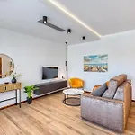 Apartamento Xemxija Seaview 2br Opposite The Promenade With Wifi By 360 Estates St Paul's Bay