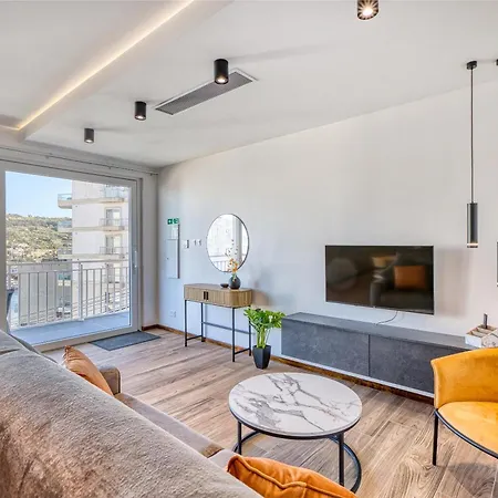 Xemxija Seaview 2br Opposite The Promenade With Wifi By 360 Estates St. Paul's Bay