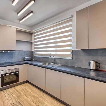 Xemxija Seaview 2br Opposite The Promenade With Wifi By 360 Estates *
