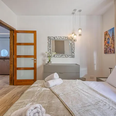 Xemxija Seaview 2br Opposite The Promenade With Wifi By 360 Estates Apartament *