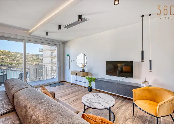 Xemxija Seaview 2br Opposite The Promenade With Wifi By 360 Estates St. Paul's Bay