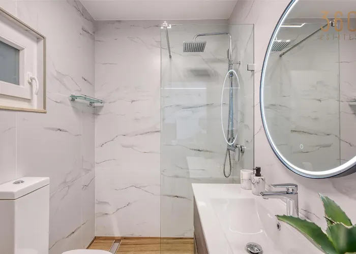 Apartment Xemxija Seaview 2br Opposite The Promenade With Wifi By 360 Estates *