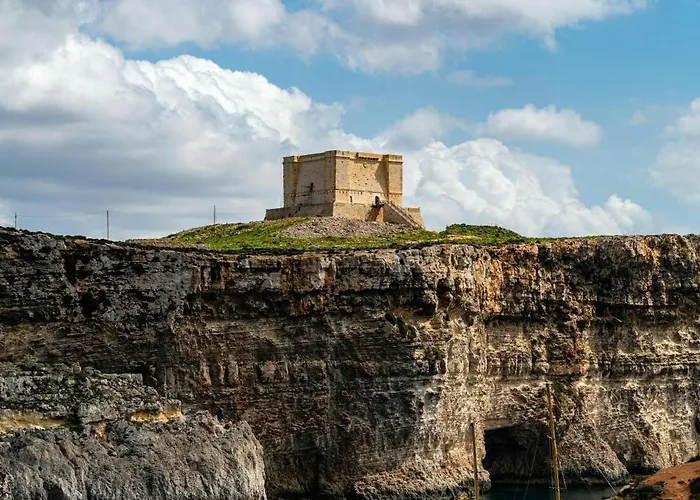 Xemxija Seaview 2br Opposite The Promenade With Wifi By 360 Estates Apartment